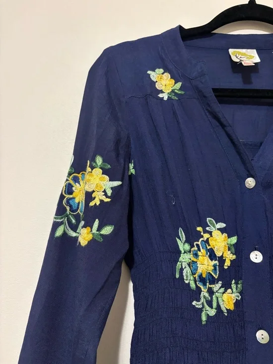 Fig and flower by Anthropologie Navy Maxi Dress with Floral Embroidery Size M - Picture 2 of 16